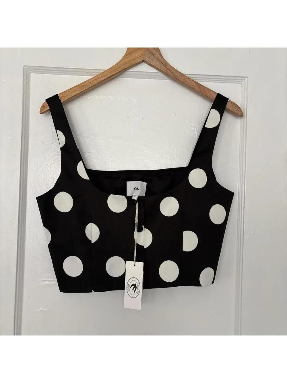 G. Label Women's Black Crop-top - Picture 1 of 3